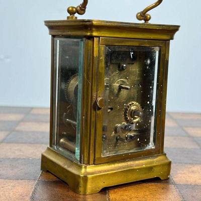 DUVERDREY & BLOQUEL CARRIAGE CLOCK  |  French carriage clock of small size with a brass case, 2 adjustments, the back plate with engraved...