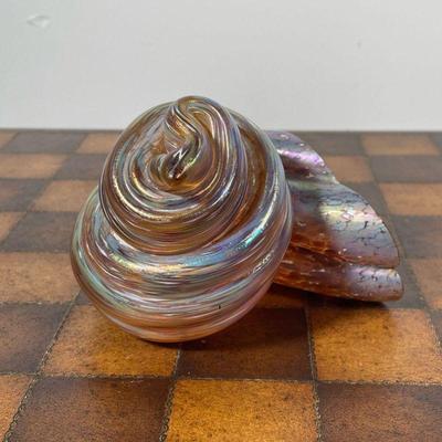 ART GLASS SHELL PAPERWEIGHT  |  Iridescent art glass, signed indistinctly on the bottom and dated 1998 - w. 5 x h. 3 in.