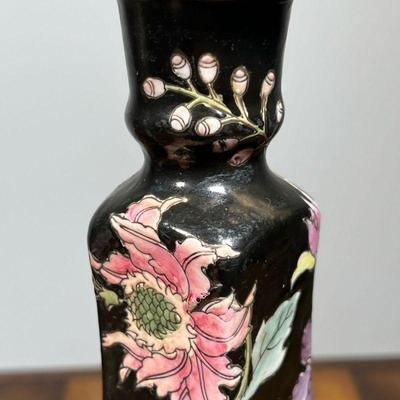 CHINESE CANDLESTICKS  |  Famille noire porcelain candlesticks with red seal marks on bottom - l. 4 x w. 4 x h. 9 in.