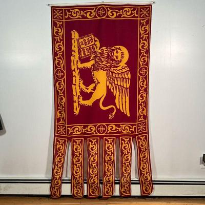 VENETIAN FLAG  |  With a winged lion - w. 74 x h. 39 in.