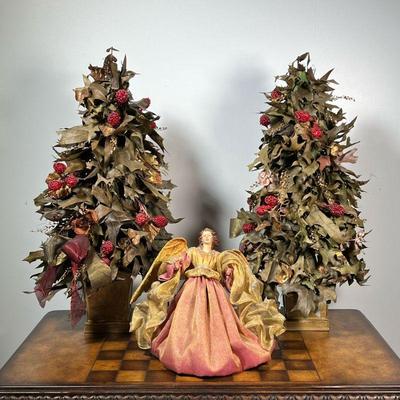 (3pc) CHRISTMAS DECOR  |  Including an angel tree topper (h. 8.75 in.) and a pair of topiaries with berries (h. 22 in.)
