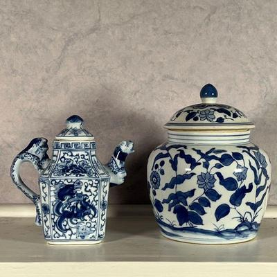 (2pc) BLUE & WHITE PORCELAIN  |  Including a Chinese tea pot of small size with figural spout and handle, with blue seal mark on the...