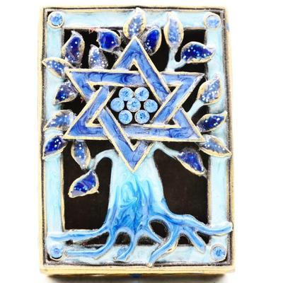 Bid on placerauctions.com
View more pictures and a detailed description of this item on placerauctions.com