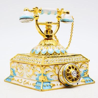 Bid on placerauctions.com
View more pictures and a detailed description of this item on placerauctions.com