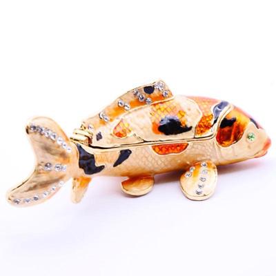 Bid on placerauctions.com
View more pictures and a detailed description of this item on placerauctions.com