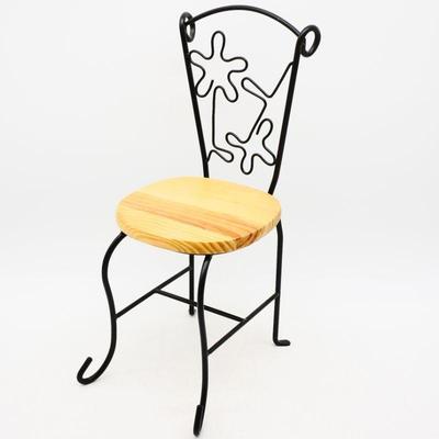 Bid on placerauctions.com
View more pictures and a detailed description of this item on placerauctions.com