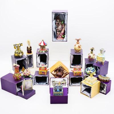 Bid on placerauctions.com
View more pictures and a detailed description of this item on placerauctions.com