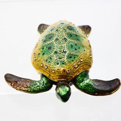 Bid on placerauctions.com
View more pictures and a detailed description of this item on placerauctions.com