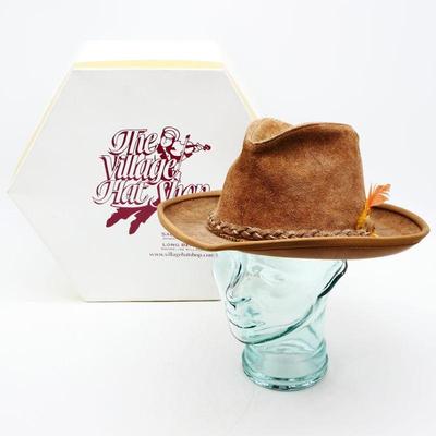 Bid on placerauctions.com
View more pictures and a detailed description of this item on placerauctions.com