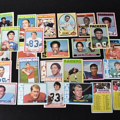 26 Vintage Football Trading Cards