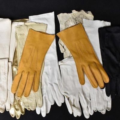 13 Pairs Vintage Ladies Gloves