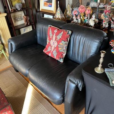 ITEM IS AVAILABLE FOR IMMEDIATE SALE.  ZELLE ONLY.  TEXT 760-668-0554