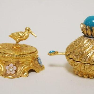 1022	LOT OF 2 MINIATURE GILT METAL PILL/SACCHARINE BOXES, LARGEST APPROXIMTELY 2 1/4 IN H. *FLORENZA* INSIDE OF LID
