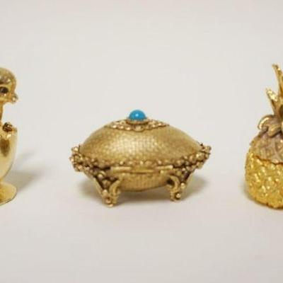 1023	LOT OF 3 MINIATURE GILT METAL PILL/SACCHARINE BOXES, INCLUDING PINEAPPLE, EGG MARKED *FLORENZA*, BABY CHICK ON EGG, 1 STONE MISSING...
