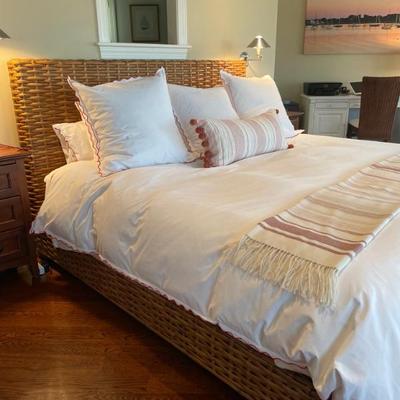 Make every day feel like a vacation day when you wake up in this King Banana Leaf Platform Bed. This bed has a casual, Caribbean style...