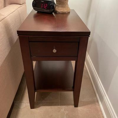 Saybrook Home End Table / Night Stand. Fabulous aesthetics, and a pull drawer for remotes.  Is your sofa ready for a sidekick? (24"...