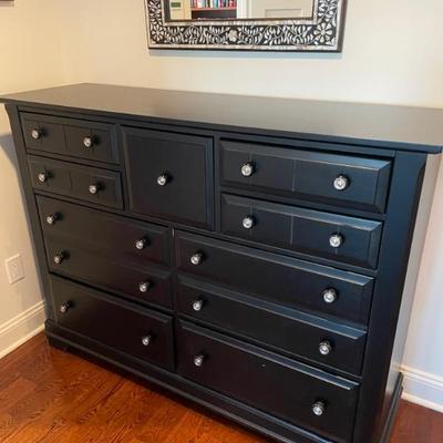 Vaughan-Basset Cottage Collection 9-Drawer Triple Dresser in Black. Classic clean lines give this a timeless versatility. 