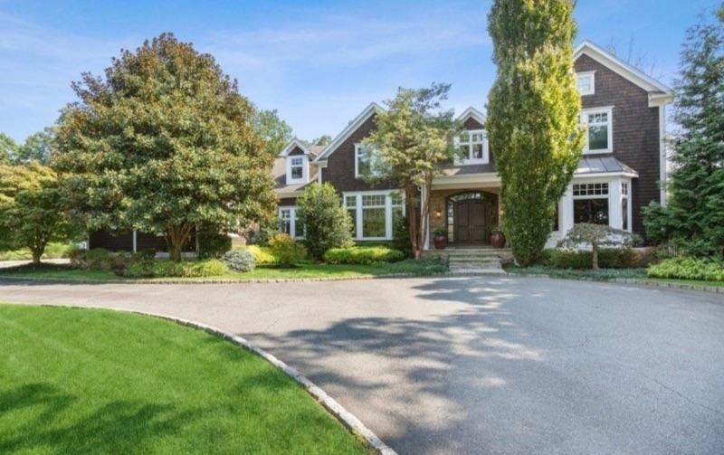 STUNNING Livingston Mansion Art Fine Furniture Rugs and more