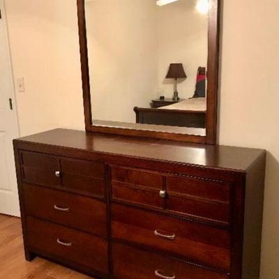 New Classic Dresser with Vanity Mirror
