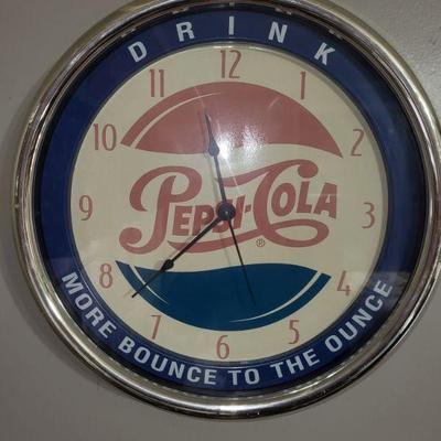 Vintage Pepsi clock