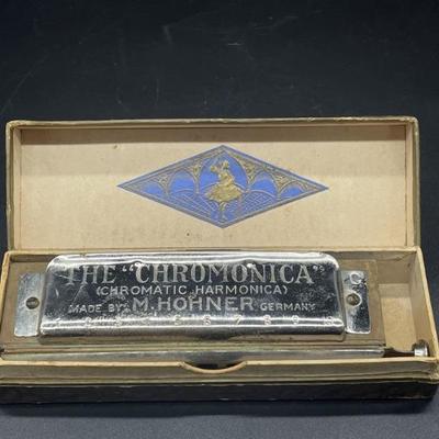 Vintage Harmonica: 'The Chromonica' the Key of C