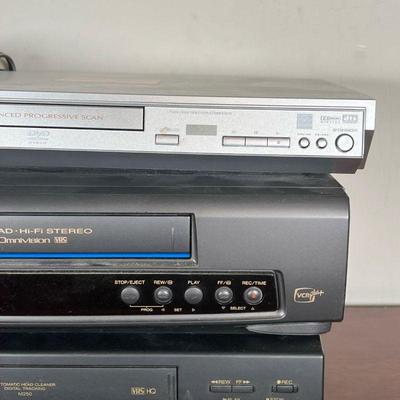 (3pc) DVD PLAYER & VHS PLAYERS  |  
Panasonic DVD Player, Panasonic VHS Player, and Toshiba VHS Player
