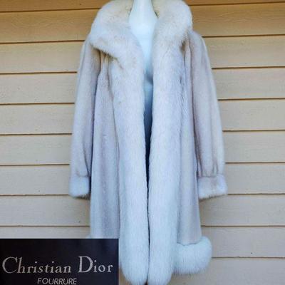 mazing Genuine Christian Dior Fourrure Mink & Fox Fur Stoller Coat