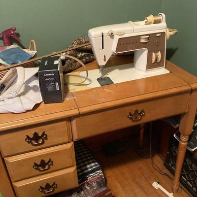 Electric Singer sewing machine