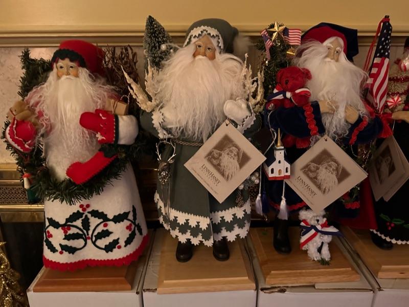 BEEHIVE ESTATE SALES PRESENTS A MASSIVE HOLIDAY MORAGA SALE