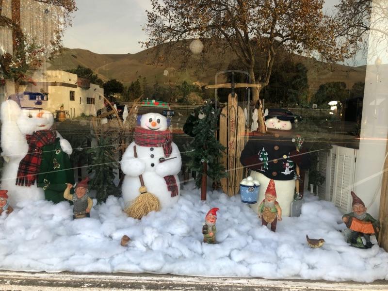 Niles Antiques is the place for finding that special antique or vintage gift. The Christmas shop