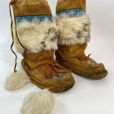 Vintage Beaded Leather Moccasins with Rabbit Fur Embellishment
