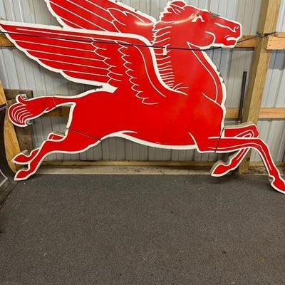 LIVE & ONLINE 12:00pm Start (LIVE AUCTIONEERS)...