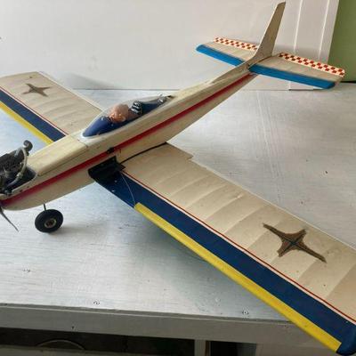 LIVE ONLY 4 61 Three Bridge Road Newfield, NJ 08344