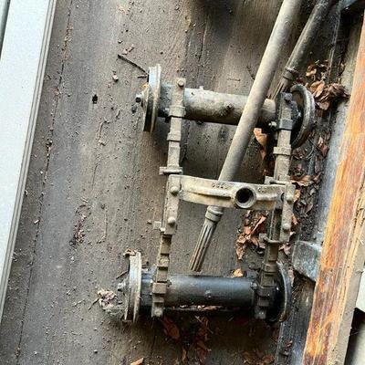 LIVE & ONLINE 12:00pm Start (LIVE AUCTIONEERS)...