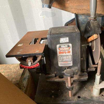 LIVE ONLY 4 61 Three Bridge Road Newfield, NJ 08344