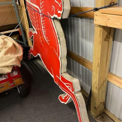 LIVE & ONLINE 12:00pm Start (LIVE AUCTIONEERS)...