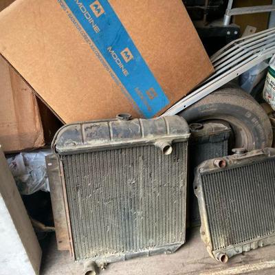 LIVE ONLY 4 61 Three Bridge Road Newfield, NJ 08344