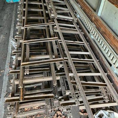 LIVE & ONLINE 12:00pm Start (LIVE AUCTIONEERS)...