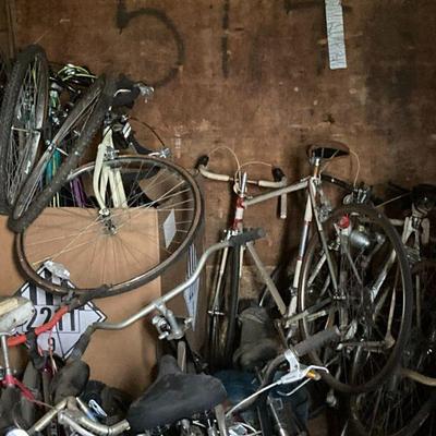 LIVE ONLY 4 61 Three Bridge Road Newfield, NJ 08344