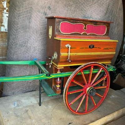 LIVE & ONLINE 12:00pm Start (LIVE AUCTIONEERS)...