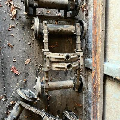 LIVE & ONLINE 12:00pm Start (LIVE AUCTIONEERS)...