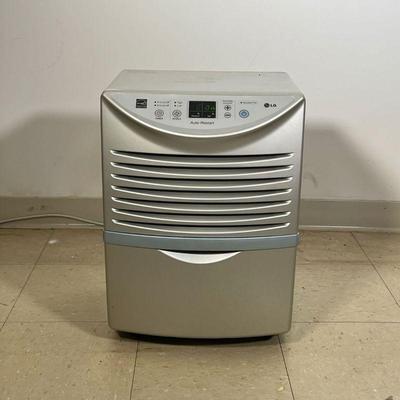 LG DEHUMIDIFIER  |
With timer and auto restart