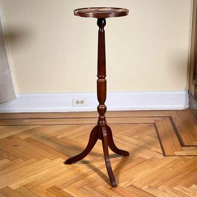 TURNED WOOD PLANT STAND  |
h. 35 x dia. 11 in.