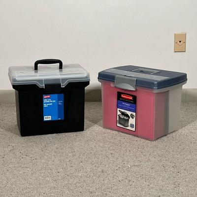 PAIR TRAVEL FILE ORGANIZERS  |
One Rubbermaid, the other Staples, lidded file holders