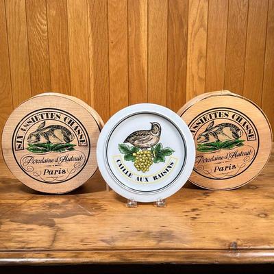 (12pc) ASSIETTES CHASSE  |
Two boxes of Porcelaine d'Auteuil Paris, each containing "six Assiettes Chasse" [Hunting...