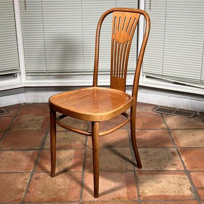 BENTWOOD SIDE CHAIR  |
Manner of thonet - l. 20 x w. 16 x h. 36 in.