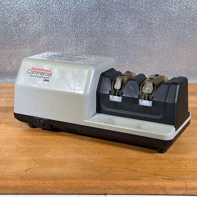 CHEFS CHOICE COMMERCIAL SHARPENER  |
Diamond hone sharpener model 2000 made in USA!