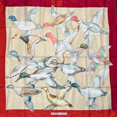HERMES CARL DE PARCEVAUX SCARF  |
"Sauvagine en Vol" 100% silk scarf showing flying ducks - l. 35 x w. 35 in.