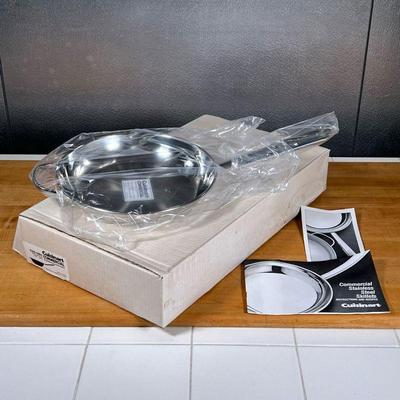 CUISINART DUTCH SKILLET  |
Cuisinart commercial stainless cookware, 10-1/4 inch skillet (no lid) - l. 20.5 x w. 12 in. (box)
