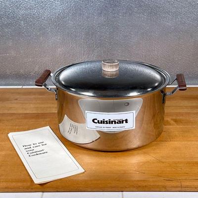 CUISINART STAINLESS POT  |
With wood handles and a wood handle lid, overall width 13.5 in. - h. 5.5 x dia. 10.25 in. (pot only)